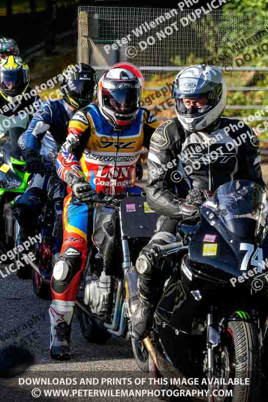 cadwell no limits trackday;cadwell park;cadwell park photographs;cadwell trackday photographs;enduro digital images;event digital images;eventdigitalimages;no limits trackdays;peter wileman photography;racing digital images;trackday digital images;trackday photos